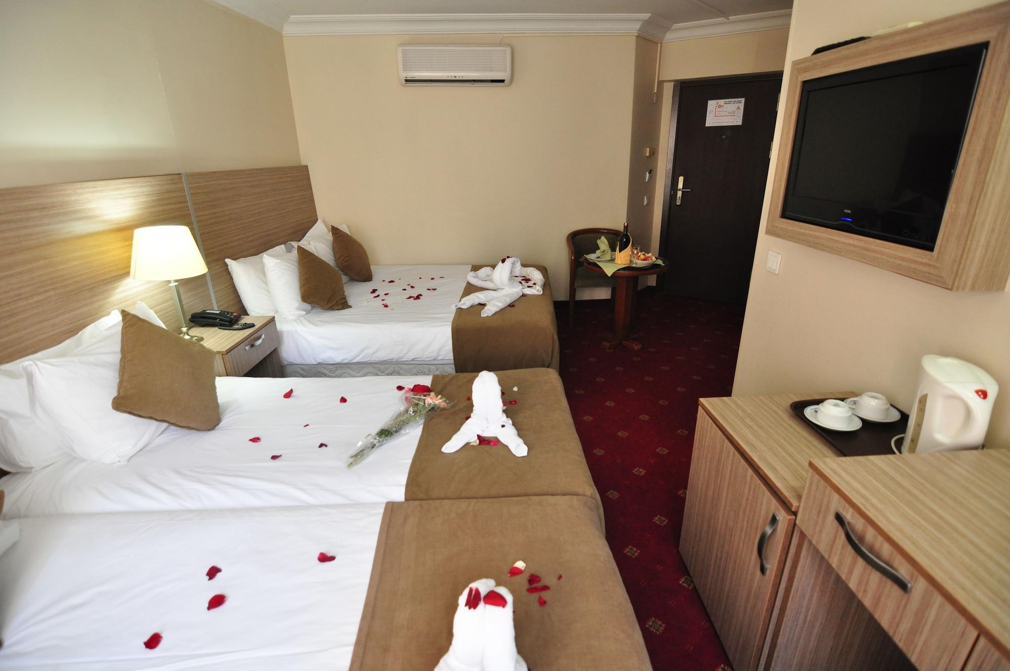Hotel Buyuk Sahinler Istanbul Eksteriør bilde