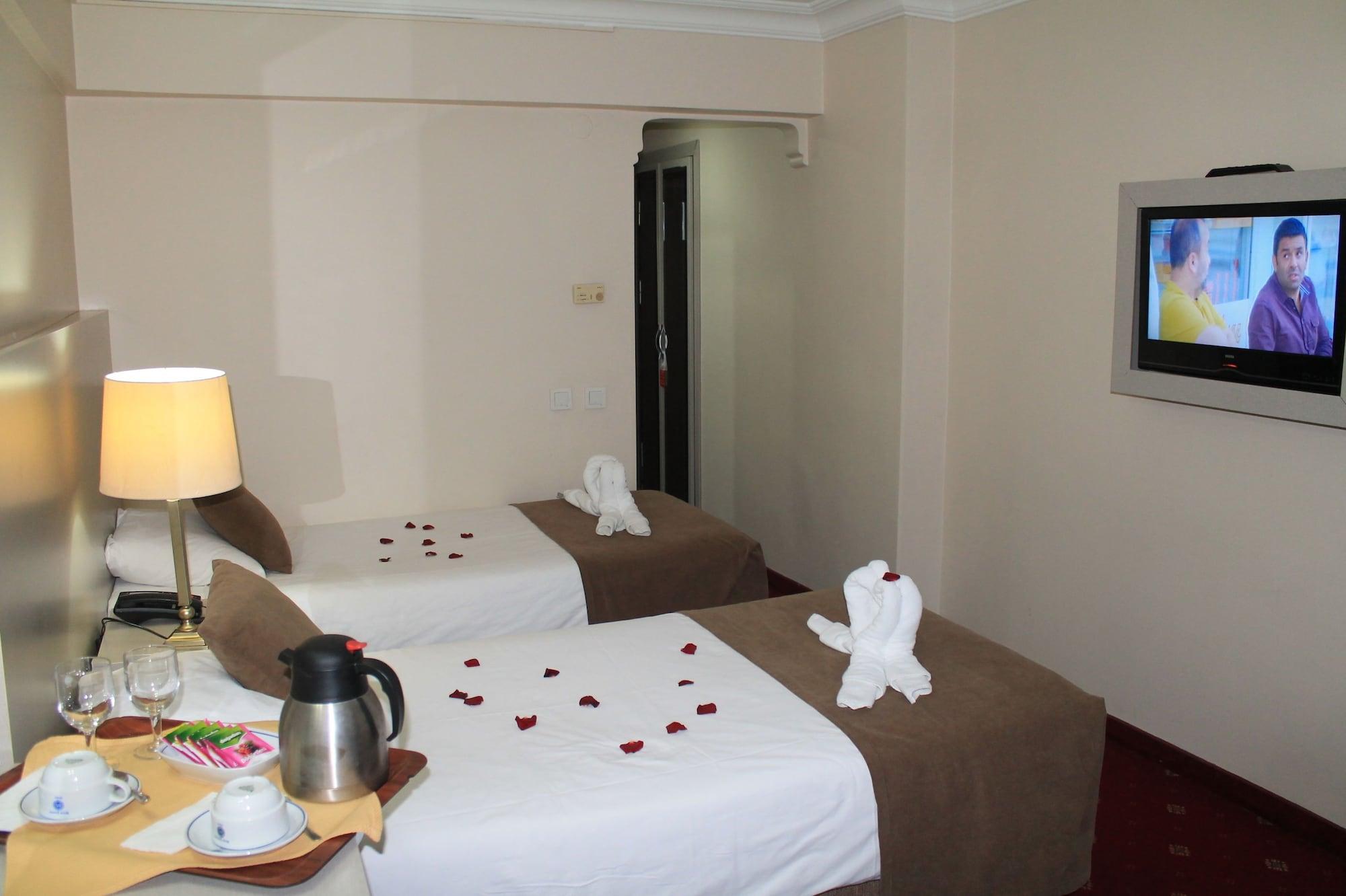 Hotel Buyuk Sahinler Istanbul Eksteriør bilde