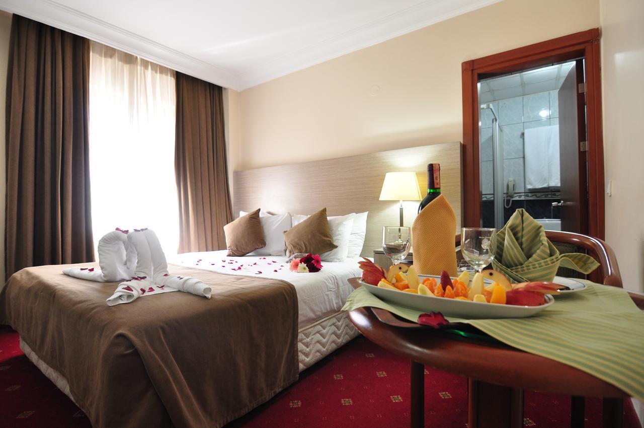 Hotel Buyuk Sahinler Istanbul Eksteriør bilde