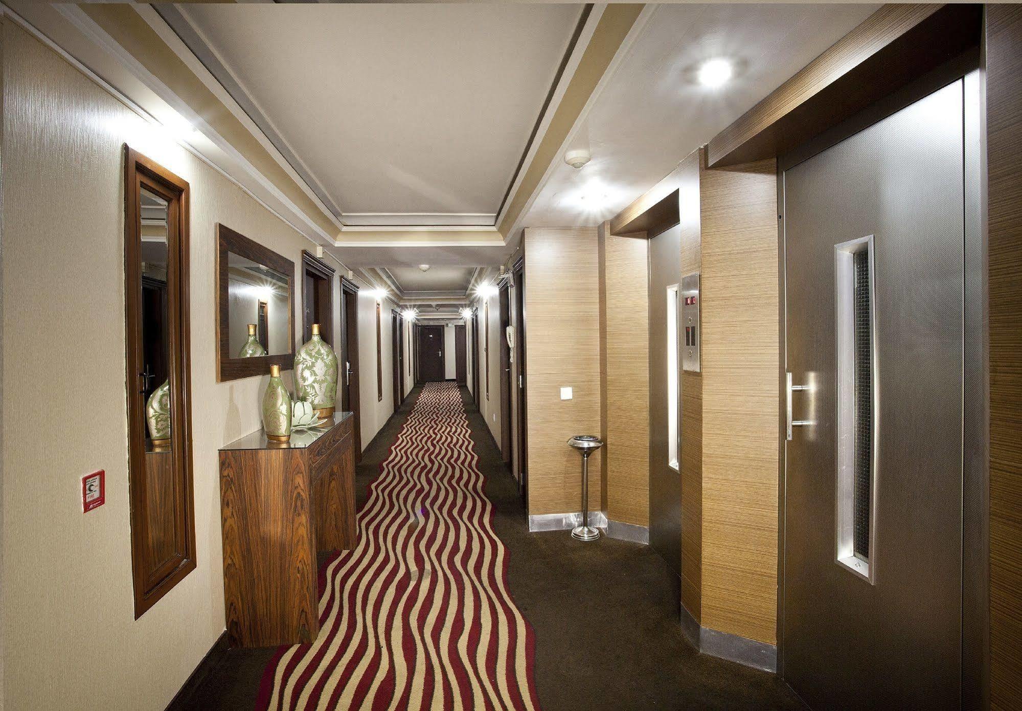 Hotel Buyuk Sahinler Istanbul Eksteriør bilde